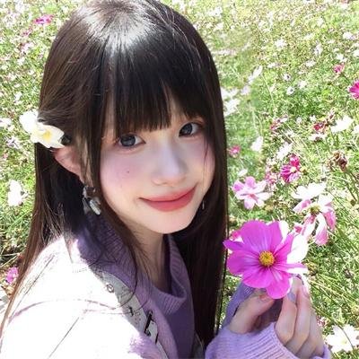 她已身登青云梯